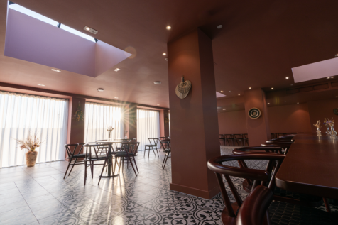Communal dining