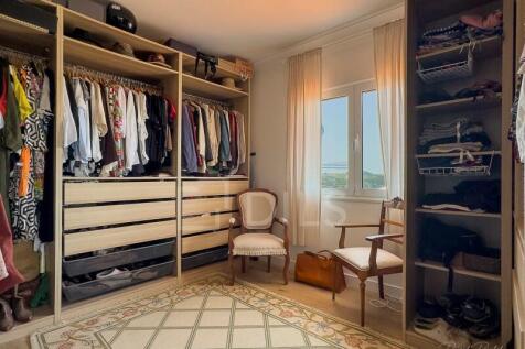 Closet
