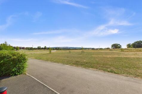 CAM05551G0-PR0004-STILL055.jpg