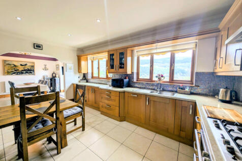 Kitchen diner