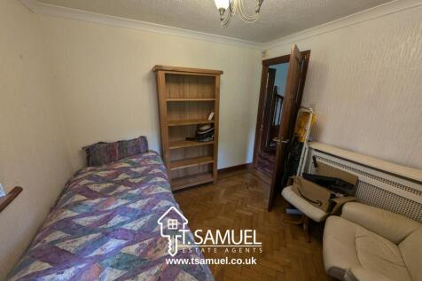 Second reception/4th bedroom