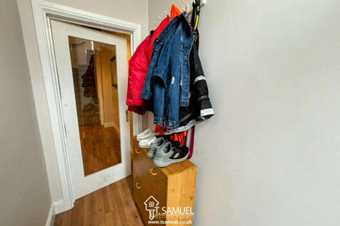 Photo 24