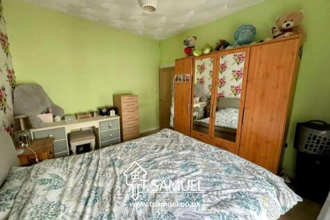 Photo 48