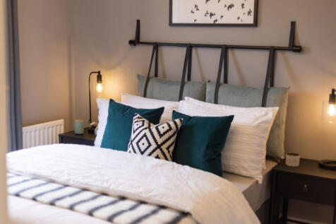 LH - HP - Bedroom