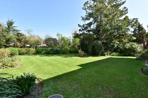 COMMUNAL GARDENS