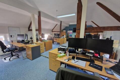 Office 2a.jpg