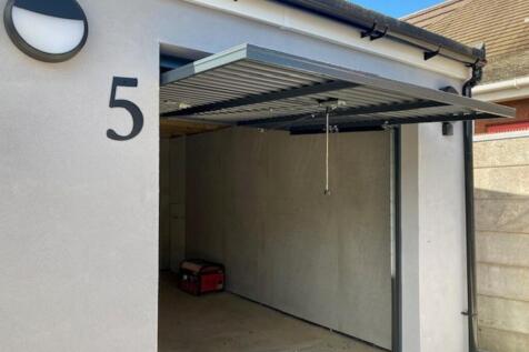 unit 5 lockup.jpg