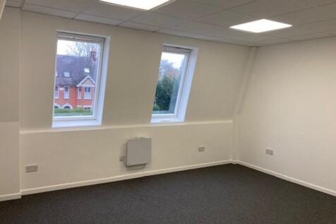 Suite 11 office 2.jpg