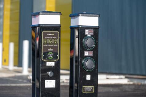 UNIT 1B WATCHMOOR POINT CAMBERLEY_055.jpg