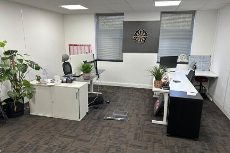 Ground floor suite 1.jpg