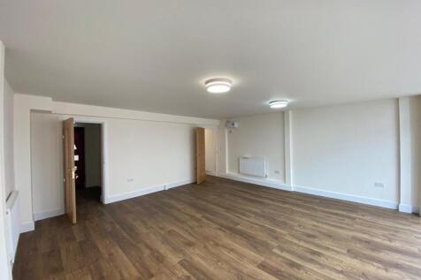 Shopfloor facing rear 2.JPG
