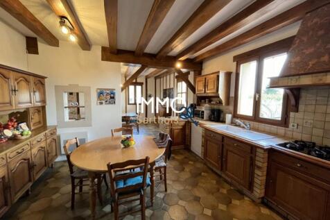 Property Image 4
