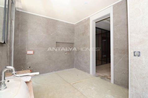 Property Image 76