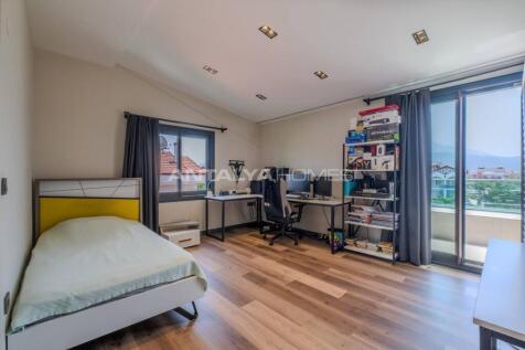 Property Image 36