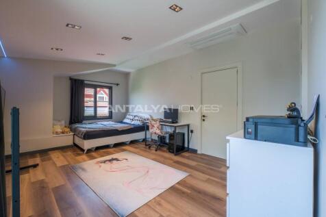 Property Image 38