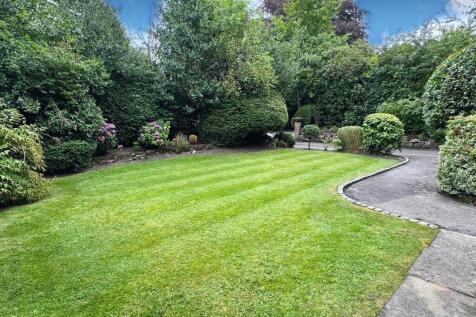 4 Summerlee Garden.jpg