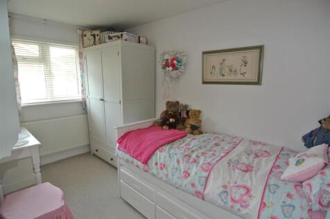 Bedroom.JPG