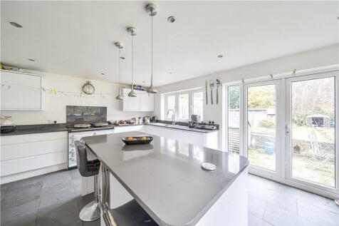 Kitchen/Breakfast Rm