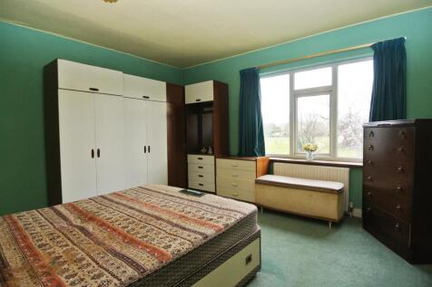 SR Bedroom1.jpg