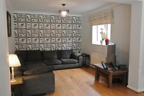 Living Area.JPG