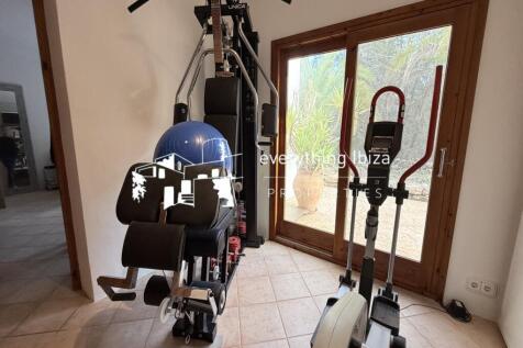 Property Image 28