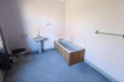 Bathroom .jpg