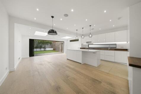 88 Hare Lane Claygate KT10003.jpg