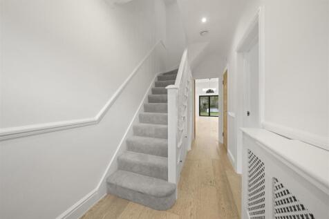 88 Hare Lane Claygate KT10002.jpg