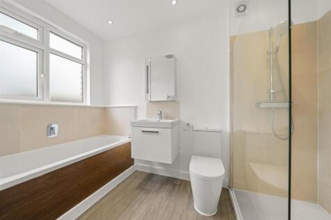 88 Hare Lane Claygate KT10010.jpg