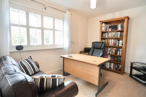 Bedroom 4/Study