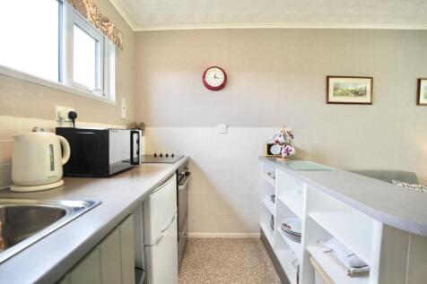 Lounge/Kitchen