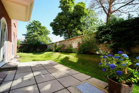 Property Image 18
