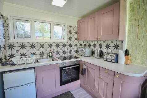 Lounge/Kitchen