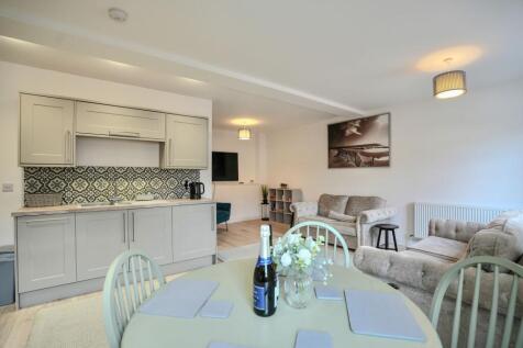 Open Plan Kitchen/Dining/Lounge