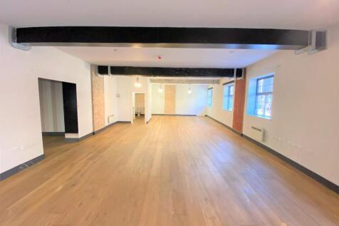 10 Market Place  Brentford 3.JPG
