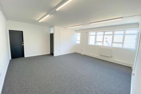 Clock Tower Industrial Estate  Unit 134 8.JPG