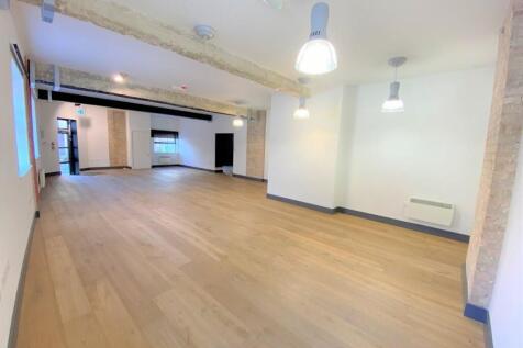 10 Market Place  Brentford 5.JPG