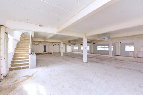 31 Colville Rd 22.JPG