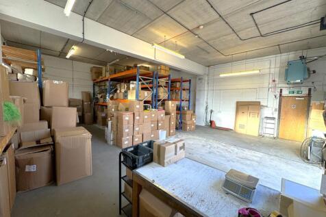 Worton Hall Industrial Estate  Unit 3 6.JPG
