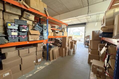 Worton Hall Industrial Estate  Unit 3 7.JPG