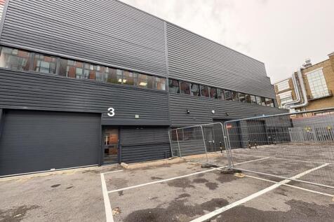 Unit 3 Acton Vale  3 Copy.jpg