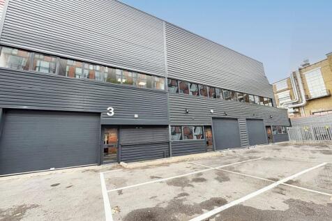 Unit 3 Acton Vale  2.jpg