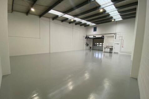 Unit C6 Brooklands Close  Sunbury 2.JPG