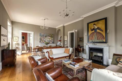 Drawing / Dining Room