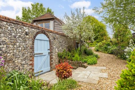 Garden flint wall