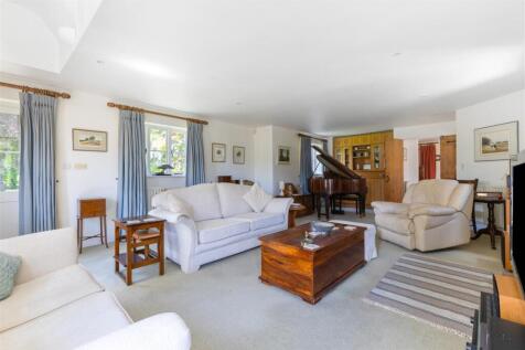 Sitting Room (2)