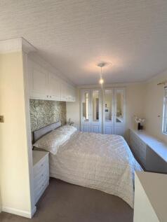 Master Bedroom .jpg