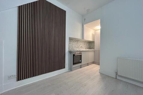 Living Room / Kitche