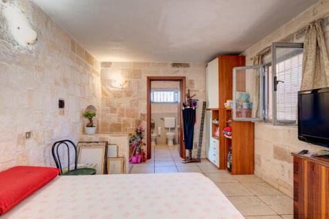 034_Trullo-Palavogna_for_sale_San-Michele-Sale.jpg