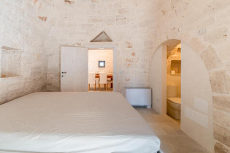 13_Trullo_del_Sole_Martina_Franca_Raro_Realty_.jpg